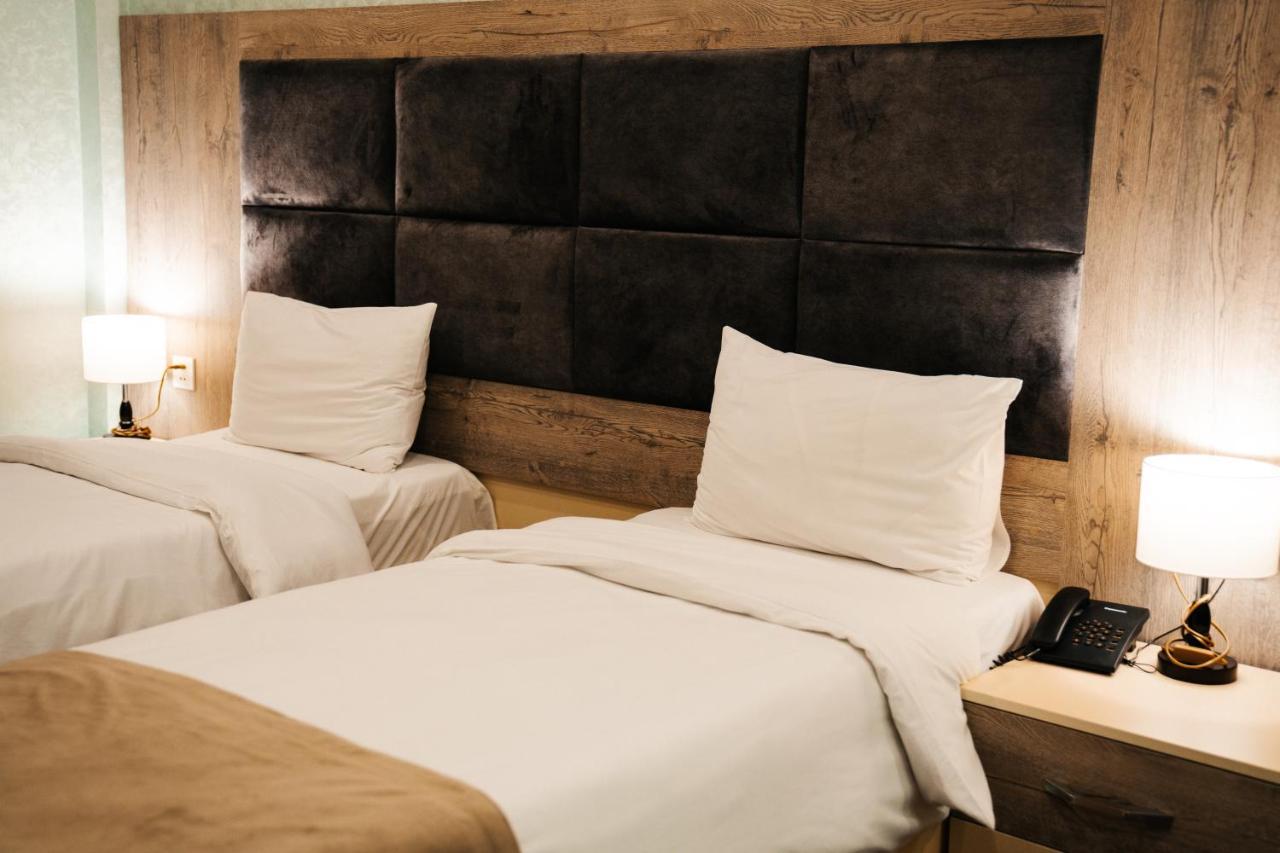 The Clocktower Hotel 바쿠 외부 사진